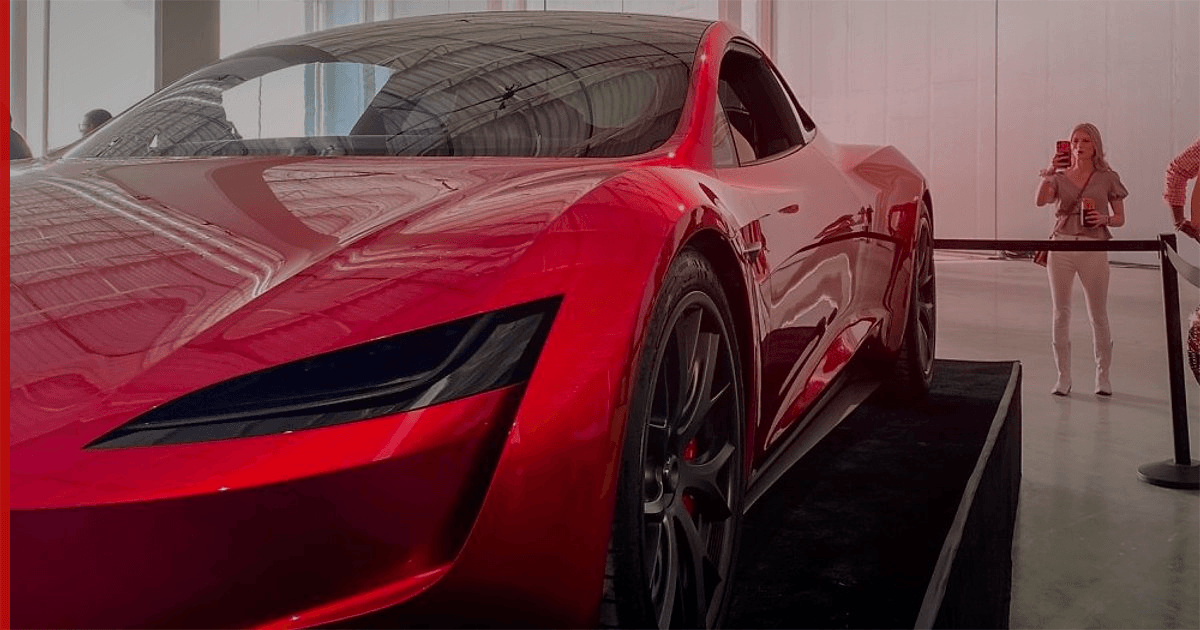 Brevet Tesla : une agrafe d'habillage anti-vibration et réutilisable
